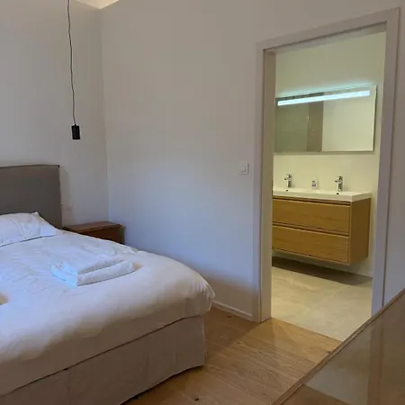 Maison De Tilff Au Bord De L Ourthe Et Du Ravel Feriehus *